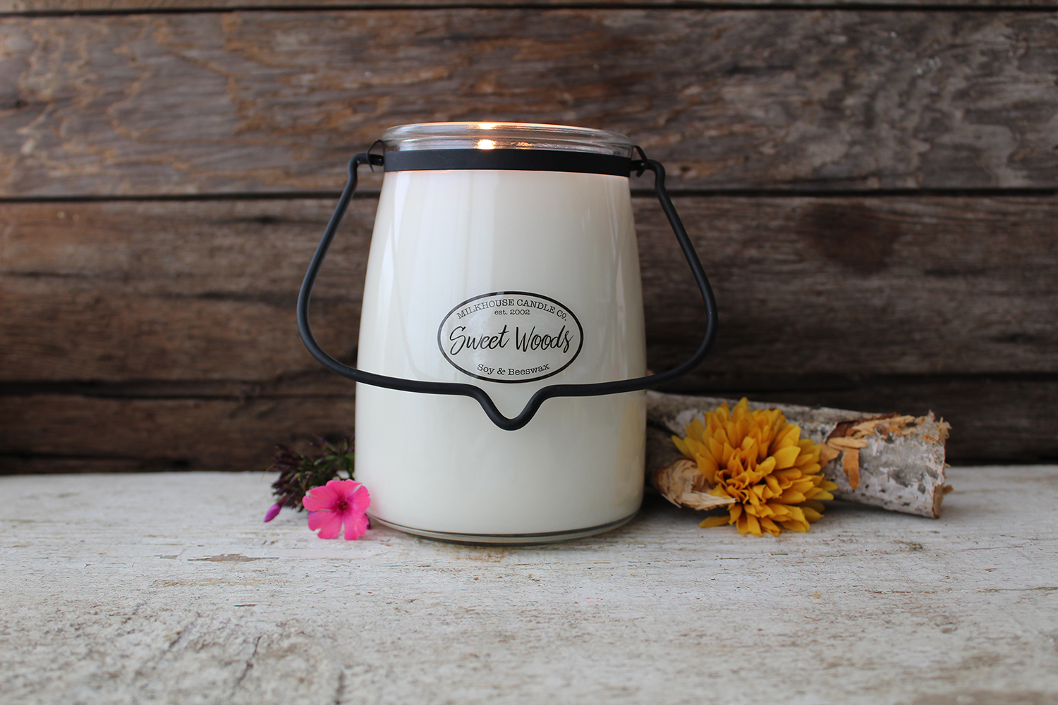 MILKHOUSE CANDLE Sweet Woods vonná sviečka BUTTER JAR (624 g)