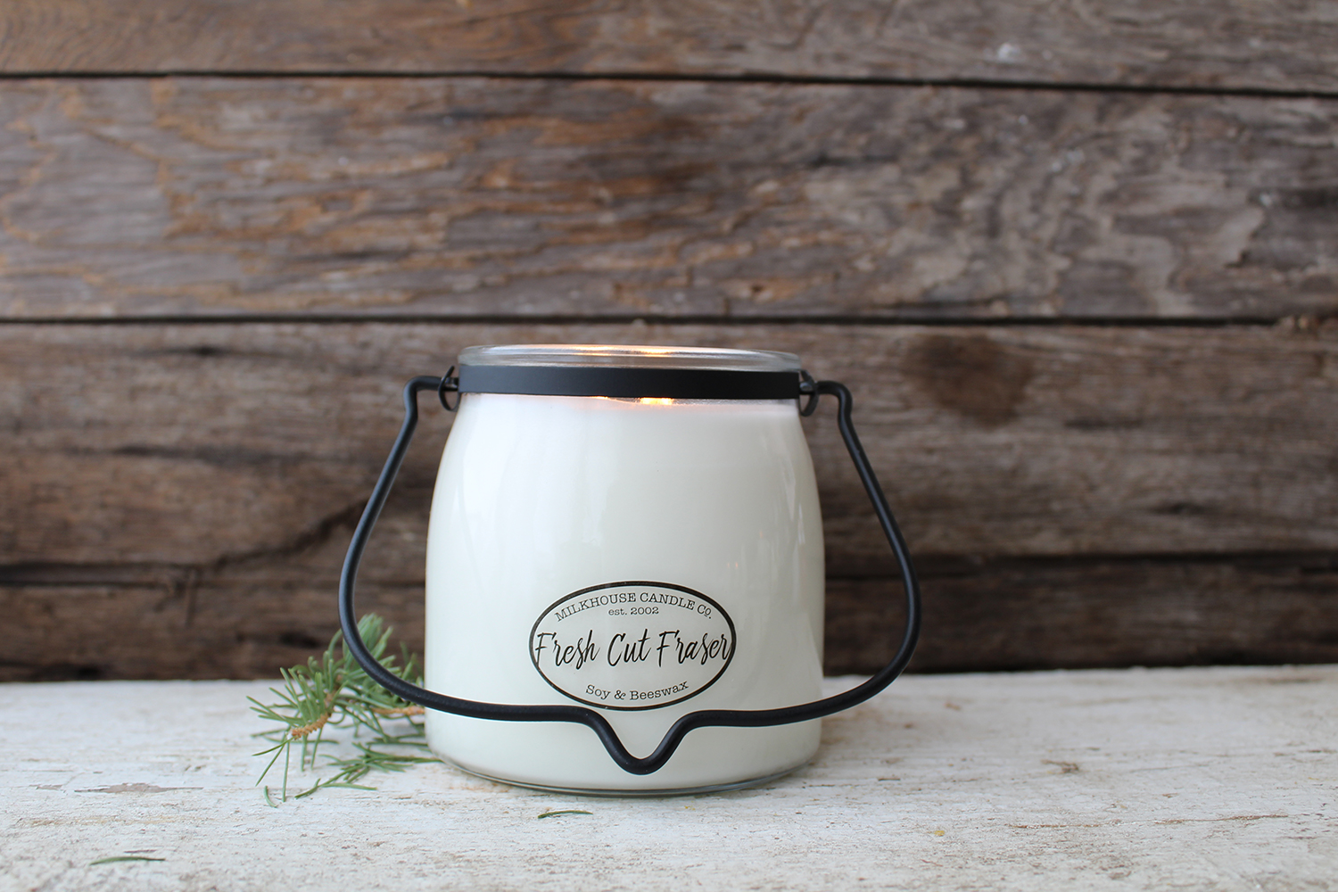 MILKHOUSE CANDLE Fresh Cut Fraser vonná sviečka BUTTER JAR 2-knôtová (454 g)