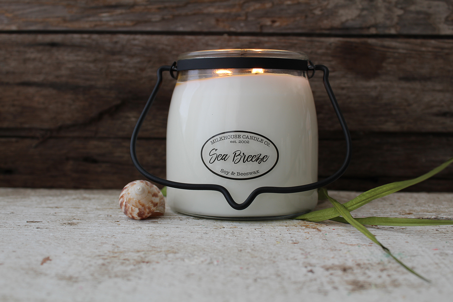 MILKHOUSE CANDLE Sea Breeze vonná sviečka BUTTER JAR 2-knôtová (454 g)