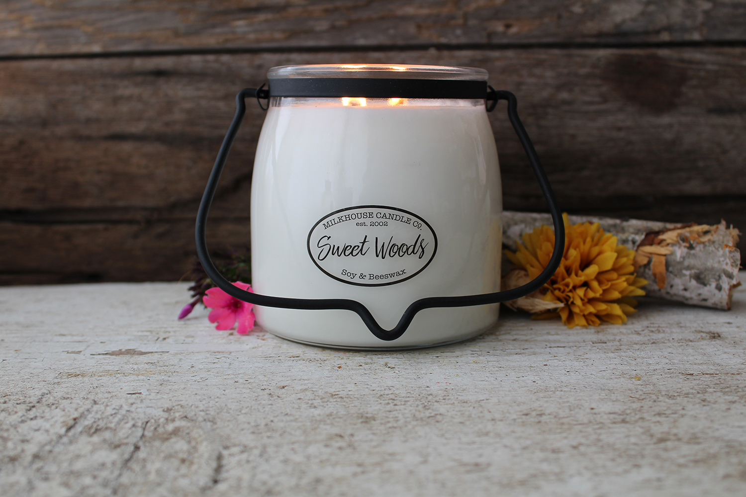 MILKHOUSE CANDLE Sweet Woods vonná sviečka BUTTER JAR 2-knôtová (454 g)