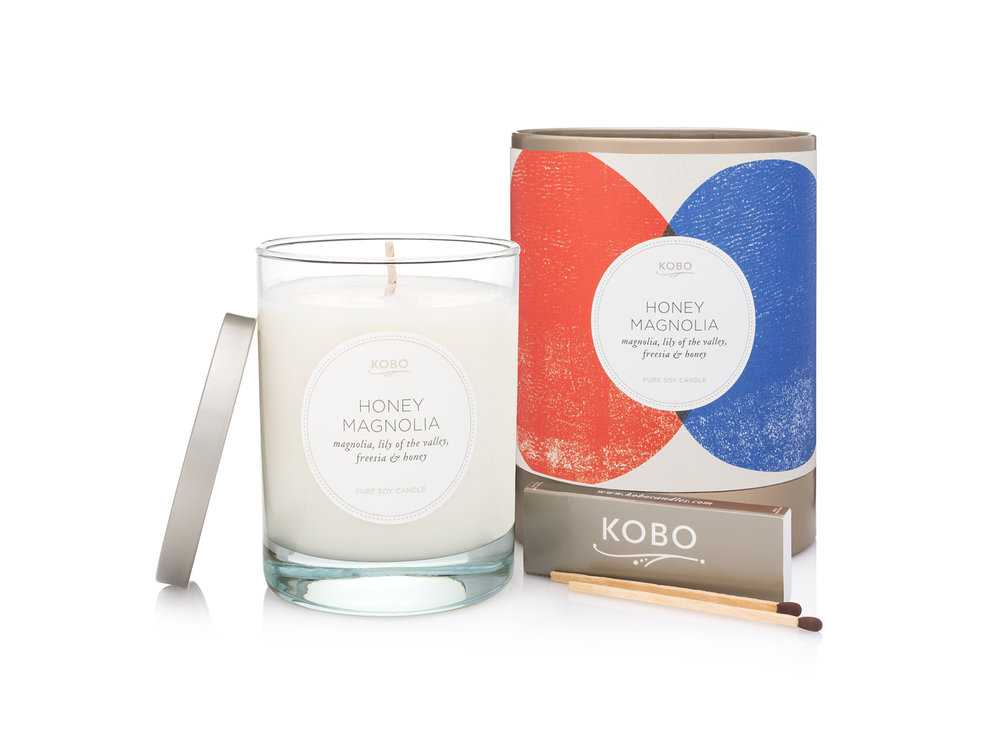 KOBO Natural Math Honey Magnolia Candle vonná sviečka (11oz / 312g)