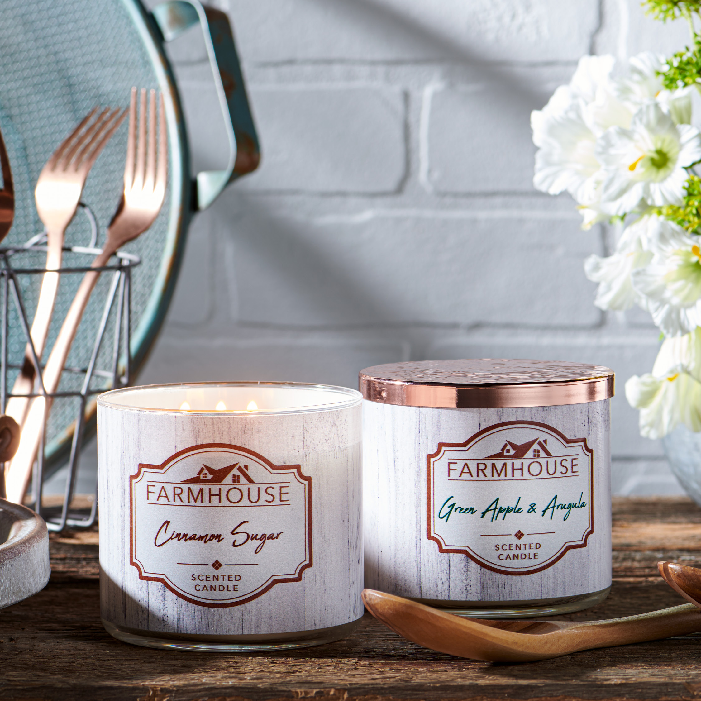 Kringle Candle FARMHOUSE Garden Mint & Melon vonná sviečka 411g